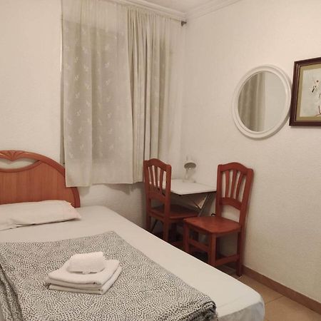 Apartament 30-3- Бюджетная Комната В Квартире Для 2 Человека, Alicante Zewnętrze zdjęcie